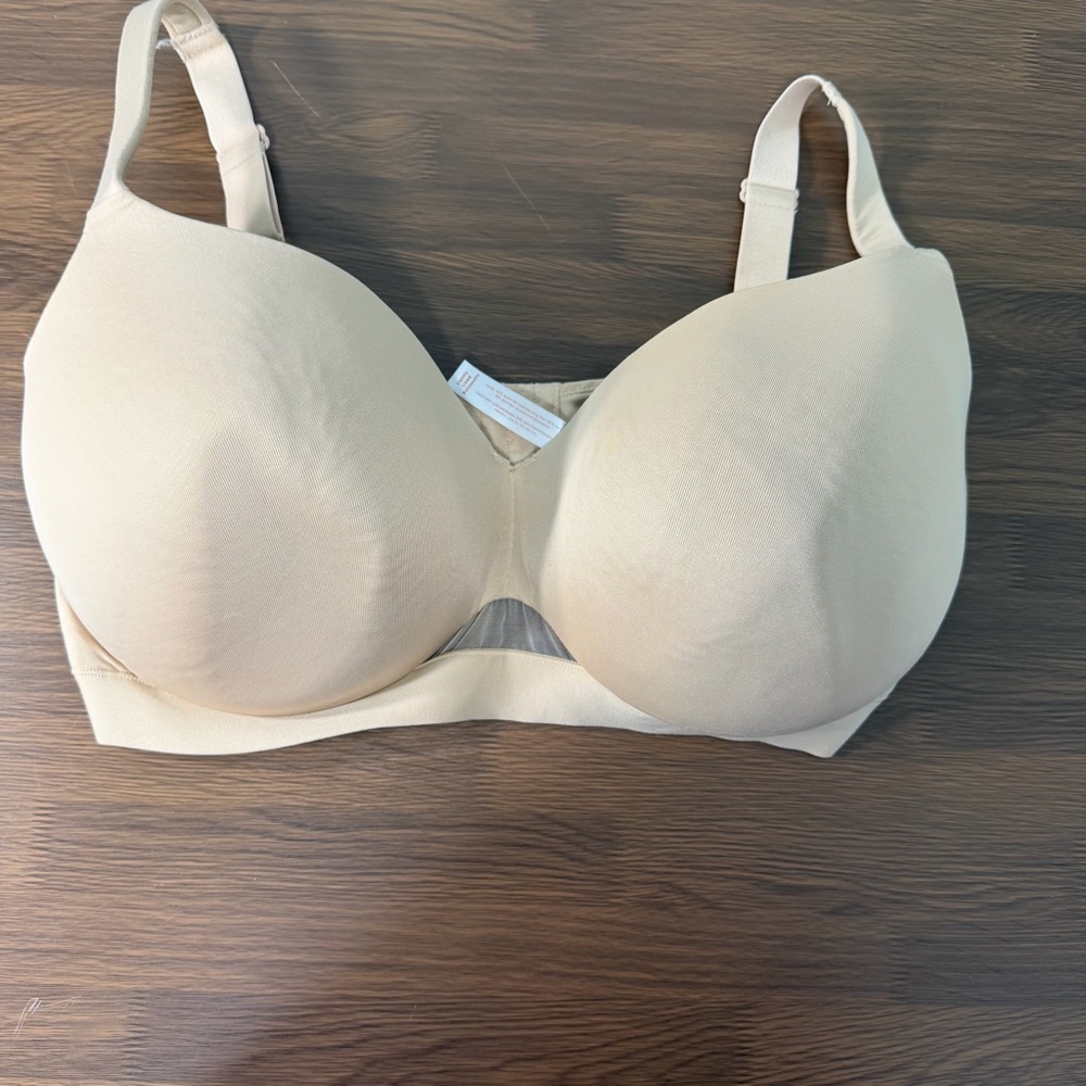Cacique‎ Light Beige Lightly Lined Comfort Bra Sz 40H
